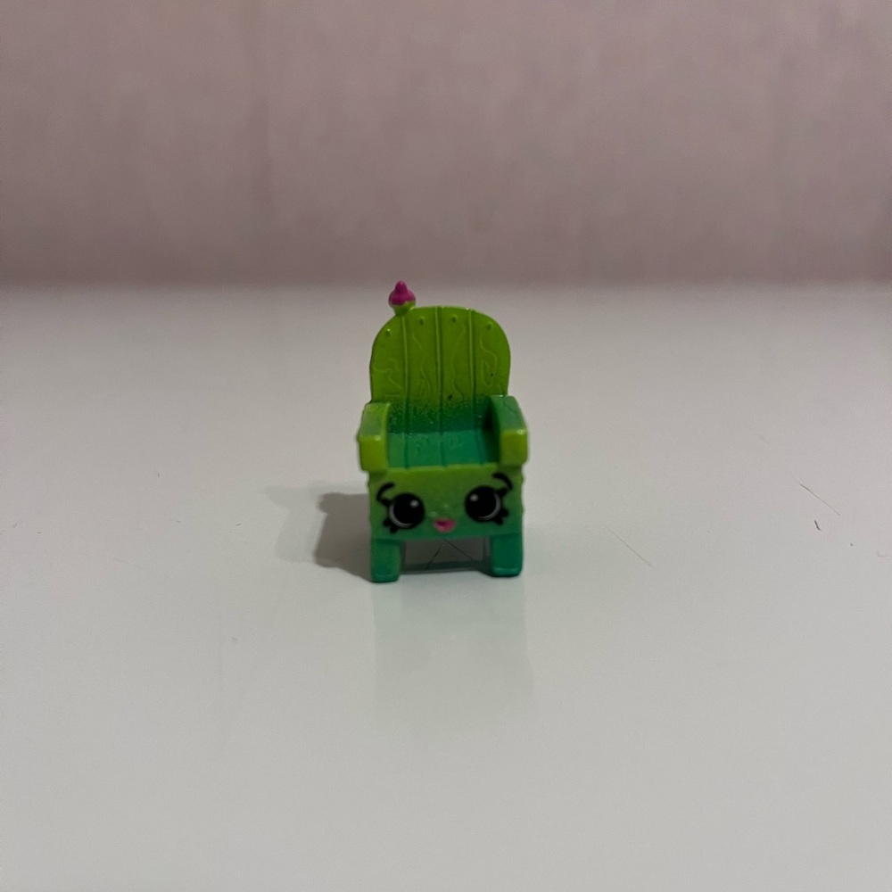 Shopkins Season 5 Woody - Garden Team - Green Chair